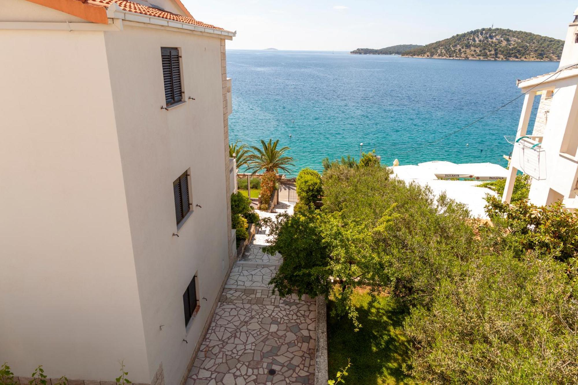 Villa Bilic Rogoznica  Rum bild